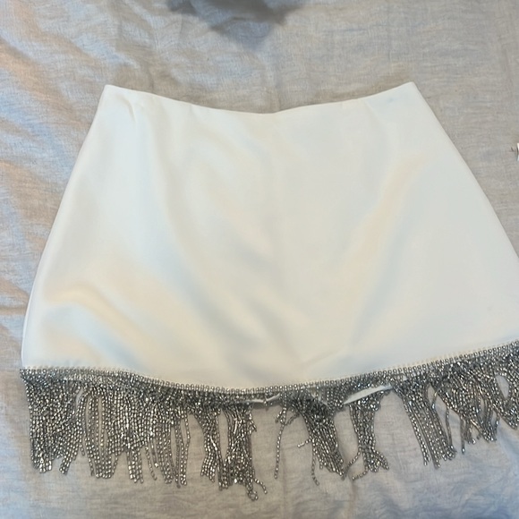 Gianni Bini Dixie Rhinestone Fringe Coordinating Crepe Skirt (size 6) - Picture 6 of 9